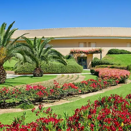 Отель Capovaticano Thalasso 4*