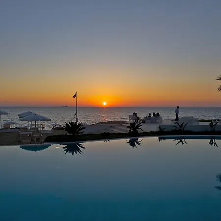 Capovaticano Thalasso Hotel