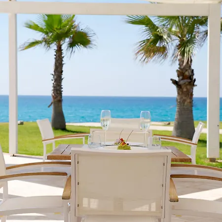 Capovaticano Thalasso Hotel 4*