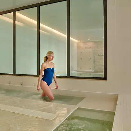 Capovaticano Thalasso Hotel 4*