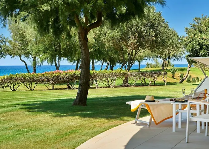 Capovaticano Thalasso Hotel